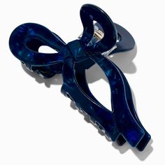 Finish your look with a bow with this easy hair claw. The plastic design has a bow shape that keeps all of your hair in place. Length: 3 in. / 7.62 cm.Material: Plastic - Claire's Navy Blue Bow Hair Claw Accessories Png, Crown Hair Clip, Sensitive Ears Earrings, Blue Items, Piercing Kit, Flower Crown Hairstyle, Navy Accessories, Haute Hair, Special Occasion Hairstyles