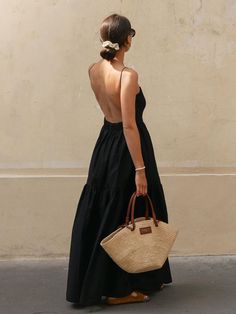 Solid Backless Long Dress Chic Backless Sleeveless Dress For Summer, Chic Sleeveless Backless Dress For Summer, Chic Backless Maxi Dress For Summer, Chic Fitted Backless Dress For Vacation, Chic Halter Neck Maxi Dress For Day Out, Chic Backless Spaghetti Strap Dress For Day Out, Chic Sleeveless Backless Dress, Elegant Backless Sundress For Date Night, Chic Sleeveless Backless Dress For Beach