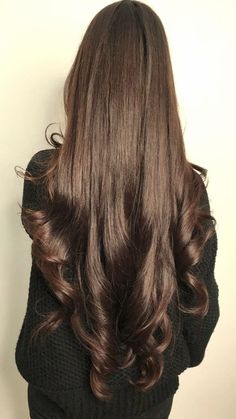 Hair Curled At The Ends, Birthday Wig Hairstyles, Hair Photography, Trendy Hairstyle, Long Dark Hair, Front Hair Styles, Super Long Hair, Long Wavy Hair