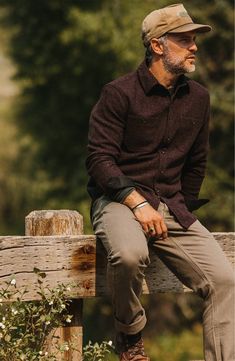 Mens Outdoorsy Fashion, Rugged Cowboy Men, Outdoorsy Style Men Summer, Men’s Hiking Fashion, Men Outdoor Outfit, Rugged Man Aesthetic, Men’s Hiking Outfit, Mens Outdoorsy Style