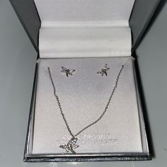 925 Cubic Zirconia Dragon Fly Necklace And Earrings Dragon Fly, Earrings And Necklace, Necklace And Earrings, Womens Jewelry Necklace, Cubic Zirconia, Jewelry Necklaces, Stud Earrings, Necklaces, Women Jewelry