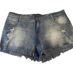 Brand New Without Tags. Bought Off Amazon But Too Big For Me. Modarani Cut Off Denim Shorts For Women Frayed Distressed Jean Short Cute Mid Rise Ripped Hot Shorts Comfy Stretchy Https://Www.Amazon.Com/Dp/B07t59slc8/Ref=Cm_sw_r_cp_api_glt_i_5fmhjt7qy0r6jmk36e5e?_encoding=Utf8&Psc=1 Jean Shorts With Leggings, Draco Cosplay, Short Ripped Jeans, Cute Short Shorts, Denim Shorts For Women, Shorts Comfy, Oc Outfits, Ripped Shorts, Jean Short