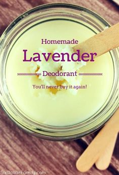 How to make homemade deodorant - Ditch your tube and whip up a batch of this homemade lavender deodorant! It's all natural and once you've tried it? You'll NEVER buy it again! #DIY #NaturalBeauty #GiftIdeas #essentialoils #homemade #naturalbeautyproducts #homemadebeautyproducts #DIYgiftideas #frugal #frugalliving #savemoney #moneysavingtips Lavender Deodorant, Homemade Deodorant Recipe, Deodorant Recipe, Diy Cosmetics