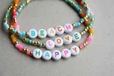 Cute Friendship Bracelets, Homemade Bracelets, Rainbow Beach, Diy Jewelry Inspiration, Stylish Bracelet, Seed Bead Bracelets