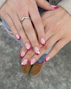 Easy Vacation Nails, Vacation Nails Simple, Star French Tip Nails, Pink Nails French Tip, Nails Pink French Tip, Pink Nails French, Easy Summer Nails, Bachelorette Nails, Nails Pink French