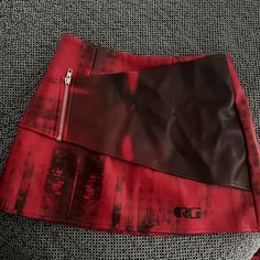 Great! Nwot Dark Red Leather Skirt, Red Leather Skirt Outfit, Red Mini Skirt Outfit, Red Rave Outfit, Red And Black Skirt, Wolf And Badger, Red Leather Mini Skirt, Skz Concert, Edgy Fits