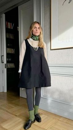 Layering Outfits Dress, Africa Trip, American Dress, Winter Dress Outfits, Fashion Mistakes, About Time, Street Style Inspiration, 10 Pounds