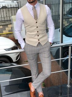 Vest Outfits Men, Mens Vest Casual, Waistcoat Designs, Mens Vest Fashion, Men Moda, Blazer Outfits Men, Formal Men Outfit, Mens Suit Vest, Waist Coat