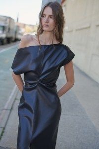 Rag & Bone Resort 2025 Ready-to-Wear shot in New York City. Space Age Fashion, Resort 2025, Revealing Dresses, Resort Fashion, Wedding Inside, Goddess Dress, Sheer Skirt, Bubble Skirt, Trend Fashion