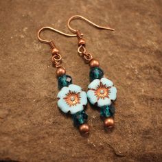 Handmade By Me. This Antique Copper Earring Is Accented With A Fire Polished Turquoise Double Sided Flower Czech Bead, Blue-Green Glass Bead, And Antique Copper Bead. A Very Dainty Pair Of Earrings. Each Pair Of Earrings Are Packaged On Display Cards With Rubber Stoppers And Bagged. Approximately 2 Inches In Length From Top To Bottom. Smoke Free Home Cross Listed Handmade Turquoise Flower Earrings, Turquoise Flower Earrings, Czech Beads Jewelry, Czech Glass Jewelry, Beaded Jewelry Earrings, Boho Turquoise, Dangle Earrings Boho, Beaded Earrings Diy, Turquoise Earrings Dangle