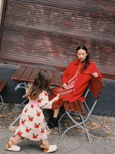 Milk Magazine Editorial, Weekend House, Winter Morning, Fall Kids, Family Outfits, Modern Family