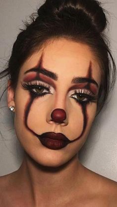 Girl Clown Makeup, Hallowen Schminke, Easy Clown Makeup, Creepy Clown Makeup, Maquillage Halloween Simple, Halloween Makeup Clown, Halloween Make-up Looks, Halloweenský Makeup