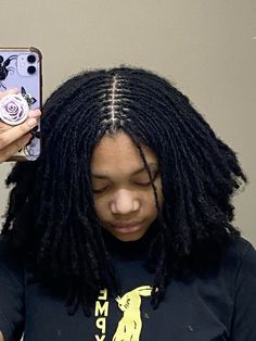 #microlocs How To Retie Microlocs, Sisterlocs Hairstyles For Women, Medium Microlocs, Micro Locs With Extensions, Microlocs Grid, Micro Locs Styles, Short Microlocs Styles, Mini Locs