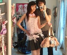 Kawaii Fashion Outfits, Pose Reference Photo, Alternative Outfits, Cute Friends, 2000s Fashion, Just Girl Things, Cute Fashion, Pretty Outfits