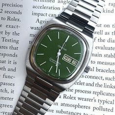 Silver Mens Watch, Vintage Men’s Watches, Retro Watches For Men, Silver Watches For Men, Retro Watches Vintage, Omega Vintage Watch, Vintage Mens Watch, Green Things Aesthetic, Men’s Watch