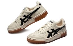 ASICS Court Mz Shoes 'White Black' 1203A127-750-KICKS CREW Asics Sneakers, Shoe Inspo, Asics Shoes, Aesthetic Shoes, Swag Shoes, Belanja Online, Mode Streetwear, Dream Shoes, Mode Style