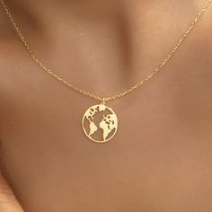 14K Gold Plated World Map Necklace, Minimalist Earth Necklace, Gift for Her, Dainty Necklace, Christmas Gifts, World Pendant, Minimalist * WORLD MAP NECKLACE ◇ We create dainty, unique, and personalized jewelry perfect for any occasion, from Christmas gifts and birthdays to Mother's Day, anniversaries, and bridesmaid gifts. Explore our collection to find the ideal piece for celebrating life's special moments. OTHER FEATURES * High-Quality Materials: Crafted from 925 Silver, not stainless steel. * Color Options: Offered in Gold, Rose Gold, and White Gold. * Eco-Friendly and Hypoallergenic: Nickel-free, tarnish-resistant, and made with eco-friendly materials. * Packaging: Comes in a lovely jewelry box, perfect for gifting. * Customer Support: We're here to assist with any product issues or i Earth Necklace, Globe Necklace, World Map Necklace, World Necklace, Pendant Minimalist, Travel Necklace, Map Necklace, Necklace Minimalist, Globe Pendant