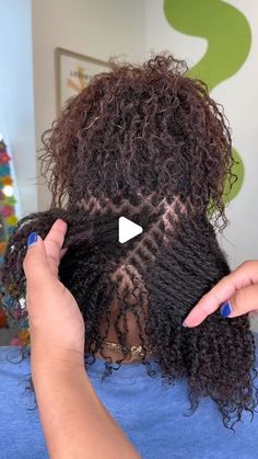 TAYLOR SHAWN | ATL HAIRSTYLIST on Instagram: "Comment “💎” if you love this install as much as I do.  I’m OBSESSEDDDDDD 💚✨🔥 Follow @beautiful_onedee to keep up with her Microloc Journey 🫶🏽  #microlocs#microlocsjourney#locstyles#locstylesforwomen#locsatl#atllocstylist#atlloctician#caliloctician#floridalocs#nyclocs#nylocs#atlhair#atlantahair#atlhairstylist#atlbraider#atlbraids#atlantabraider#hair#viral#reels#explorepage#locjourney#locnation#microlocstyles#locjourneycontinues#color#coloring#haircolor" Diamond Part Micro Locs, Microloc Extensions Install, Short Micro Loc Styles For Women, Micro Loc Grid Pattern, Sister Loc Styles, Microloc Grid, Micro Locs On Short Hair, Medium Microlocs, Micro Locs With Extensions