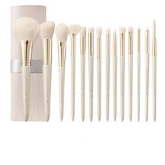 PRICES MAY VARY. 14-piece makeup brush series: very good bristles - durable plant fiber bionic silk - soft, soft and skin-friendly to the touch like wool, pick and place powder evenly and powerfully without causing damage to the eyes. Very tight, wide variety, high density, fluffy, 100% vegan, non-polluting, hypoallergenic, can be used even for sensitive skin. Vegan and cruelty-free brushes: This gift makeup brush set has many large brushes, large powder brushes, nose contour brushes, and liquid Nose Contour Brush, Mixed Makeup, Liquid Foundation Brush, Sephora Makeup Brushes, Dr Closet, Gift Makeup, Best Makeup Brushes, Makeup Brush Set Professional, Kabuki Brush