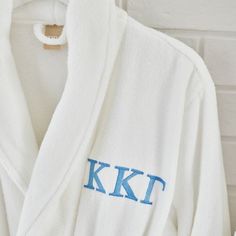 Personalize your robe with Greek lettering to show off your sorority pride! Our Quick-Dry Organic Collection checks all the boxes: eco-minded, 100% cotton, absorbent, lightweight and dries in a flash. KEY PRODUCT POINTS Made of 100% organic cotton terry. Long tie and sash to keep your robe comfy and cozy. Two pockets at the waist. Machine wash. Imported. Monogram Robe, Aphi Merch, Greek Lettering, Comfy Robe, Monogram Robes, Terry Robe, Sorority Merch, Bath Robes, Personalized Robe