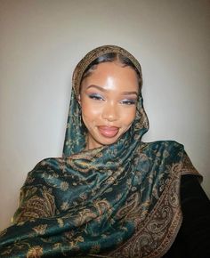 I put the link for this in the pin! #pashmina #hijab #fashion #muslim #womenfashion #eidoutfit #eidfit #hijabi #emraldgreen Hijab Fashion Muslim, Pashmina Hijab, Eid Outfit, Eid Outfits, Muslim Fashion Hijab Outfits, Muslim Fashion Hijab