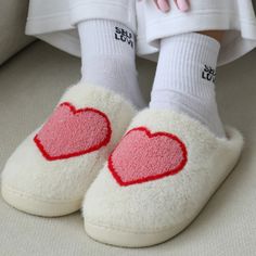 Heart Slippers, Evry Jewels, Girlfriend Surprise, Comfy Slippers, Lazy Day Outfit, Waterproof Jewelry, Cowgirl Outfits, Birthday Gifts For Girlfriend, Lazy Day