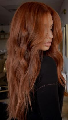 Colour Trends 2024, Hair Colour Trends, Copper Blonde Hair, Red Hair Inspo, Ginger Hair Color, Hair Color Auburn, Copper Hair Color, Long Red Hair, Colour Trends