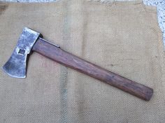 High quality vintage axe in excellent condition. Weight - 1780 gr./ 4 lb. Axes, Bushcraft, Wood Carving, Woodworking, Display Homes, Pet Supplies, Carving, Electronic Accessories, Collectibles