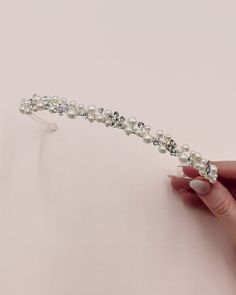 Floral Wedding Cakes, Silver Headband, Crystal Headband, Easy Day, Pearl Crystal, Simplistic Design, Wedding Headband, Pearl Headband, Night Wear