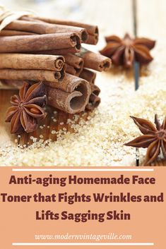 Homemade face toners can be easily made at home with very common ingredients. They are natural, organic and target any skin issue you have. Homemade Face Toner, Glowing Skin Skincare, Diy Toner, Anti Aging Homemade, Green Tea Face, Natural Toner, Face Wrinkles, For Glowing Skin