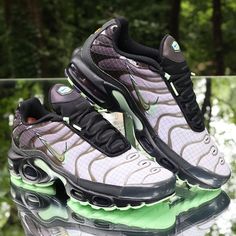 Shoes Are In Excellent Condition. Does Not Come With Box. 100% Authentic Guarantee. Item Has Been Steam Sanitized For Sale. We Are The Creators Of All Images Presented In The Listing. Images In Listing, Show The ‘Exact Condition’ Of The Item. Nike Air Max Plus Future Swoosh Men’s Size 8 2019 Release Ct1619-001 Nike Air Max Mens, Nike Tn, Athletic Shoes Nike, Coconut Rice, Cute Sneakers, Nike Air Max Plus, Air Max Plus, Nike Green, Sneaker Collection