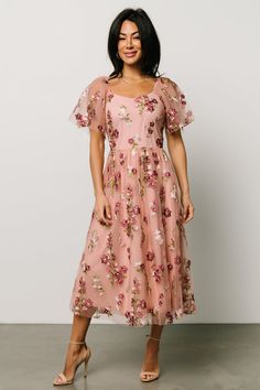 Check out our beautiful Gwyneth Midi Dress! This fun and flirty style features a smocked back bodice and waistband as well as adorable flutter sleeves and a delicate floral embroidery. Maxi Dress With Kimono, Bat Mitzvah Dresses, Flirty Style, Floral Embroidery Dress, Tulle Midi Dress, Pregnant Wedding Dress, Wardrobe Wishlist, Baltic Born, Shower Dresses