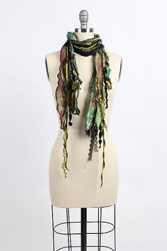 Glass Wall Sculpture, Fiber Art Jewelry, Unique Looks, Nuno Felt Scarf, Woven Scarf, Fabric Scarf, Art Scarves, Diy Scarf, Altered Couture