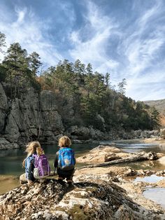 10 Hiking Essentials for Families • RUN WILD MY CHILD Uplifting Cards, Affirmation Cards For Kids, Boosting Confidence, Family Nature, Family Hiking, Hiking Essentials, Hiking Aesthetic, Hiking With Kids, Cards For Kids