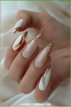 Diy Valentine's Nails, Graduation Nails, Romantic Nails, Nail Designs Valentines, Smink Inspiration, Gold Nail, French Nail Designs, Glamorous Nails, Chic Nails