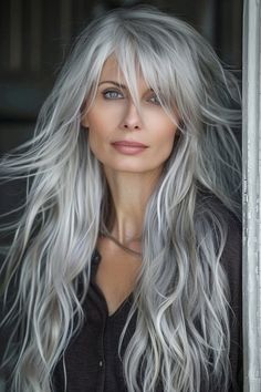 White Hair Highlights Going Gray, Long Grey Hair, Hair Color Guide, Grey Hair Looks, Grey Hair Don't Care, Silver Haired Beauties, Hair Pics, Long White Hair