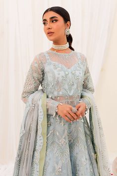 Organza Frocks, Raw Silk Lehenga, Luxury Pret, Pakistani Wedding Dress, Wedding Sale, Silk Lehenga, Organza Fabric, Pakistani Designers, Suit Fabric