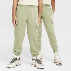 Keep all your treasures close with these Club Fleece Cargo Pants. Smooth on the outside, brushed soft on the inside, this lightweight fleece is an easy layer when you want a little extra warmth. So go ahead, wear them year-round—that's what they're made for! Nike Sportswear Club Fleece, Cargo Jogger Pants, Kid Lifestyle, Pants Cargo, Cargo Joggers, Jd Sports, Kids Nike, Go Ahead, White Style