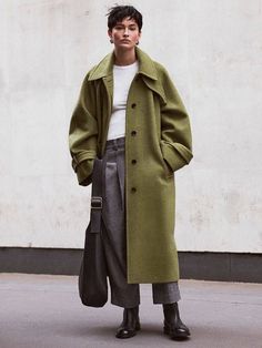 Green Wool Coat, Herringbone Coat, Tailored Coat, Green Coat, Knitwear Men, Wool Coat, Keep Warm, Winter Coat