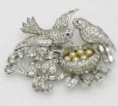 ad eBay - Find many great new & used options and get the best deals for Unique Two Magpies Love Birds Engagement Vintage Brooch For Gift 14K White Gold at the best online prices at eBay! Free shipping for many products! Bird Brooch The Jewelry Lady's Store, Antique Jewelry Brooch, Fine Jewelry Vintage, Luxury Filigree Brooches For Collectors, Vintage Brooches The Jewelry Lady's Store, Affordable Vintage Brooch Jewelry, Cheap Vintage Brooch Jewelry, Cheap Vintage Brooches For Women, Cheap Vintage Brooches For Gifts