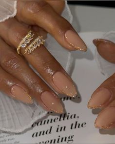 Classy Cute Nail Designs, Hollywood Glam Nails, Prom Nails Long, Old Hollywood Nails, Sonia Sanchez, Nails Acryl, Nails Model, Glitter French Nails, Hollywood Nails