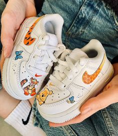 Winnie The Pooh Nike, Winnie The Pooh Shoes, Nike Air Force1, Tiger Cartoon, Baby Mode, Custom Af1