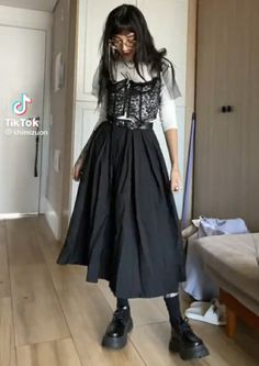 Long Causal Dresses Outfit, Midi Skirt Goth Outfit, Edgy Eclectic Fashion, Forest Goth Outfits, Norm Core Outfits, Wimsey Goth Style, Alternative Wedding Guest Outfit, Whismgothic Outfits, Goth Layering