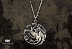 Targaryen Pendant House Targaryen Sigil, Game Of Thrones House Targaryen, Game Of Thrones Targaryen, Targaryen Sigil, Game Of Thrones Outfits, Fandom Jewelry, Art Jewelry Design, Game Of, Valar Morghulis