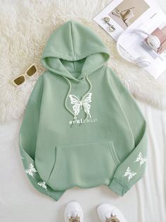 Shein Hoodie Outfit, Hoody Outfits, Girly Style Outfits, Hoodies Aesthetic, Holiday Hoodies, Cut Clothes, Women Sweatshirts