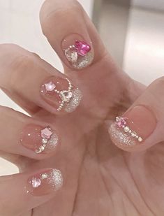 Sanrio Charms Nails, Nail Inspo Gyaru, Gyaru Nails Pink, Purple Gyaru Nails, Gyaru Nails Charms, Asian Nails, Hello Nails, Nail Art Designs Diy, Blush Nails