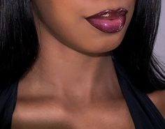 Mauve Lip Combo, Lip Combos For Dark Skin, Woc Makeup, Lip Combos, Doll Eye Makeup