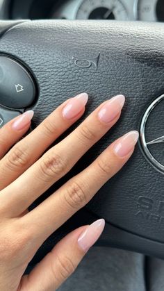 nail inspo | @angela.austria IG Ongles Beiges, Plain Nails, Formal Nails, Casual Nails, Her Nails, Almond Acrylic Nails, Oval Nails, Neutral Nails, Nature Tattoos