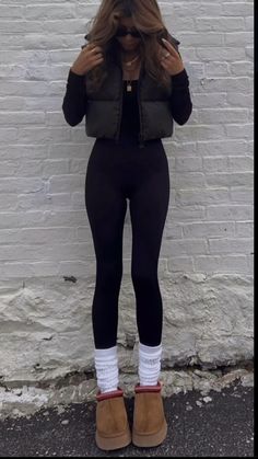 Maroon Beanie Outfit, Cute Flare Leggings Outfit, Comfy Flare Leggings Outfit, Aussie Winter Fashion, Legging Jumpsuit Outfit, Black Leggings Outfit Baddie, Jumpsuit Outfit Casual Winter, Winter Girl Outfits, Black Jumpsuit Outfit Ideas