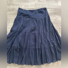 Chaps Women’s Petite Large New Without Tags Navy Blue Skirt 100 % Cotton Slip Lined Navy Blue Ruffle Skirt, Navy Blue Maxi Skirt, Chaps Women, Bohemian Blue Mini Skirt, Vintage Blue Lined Skirt, Cheap Non-stretch Blue Maxi Skirt, Non-stretch Bohemian Blue Maxi Skirt, Denim Wrap Skirt, Blue Maxi Skirt